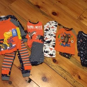 5T boys pajama set GUC